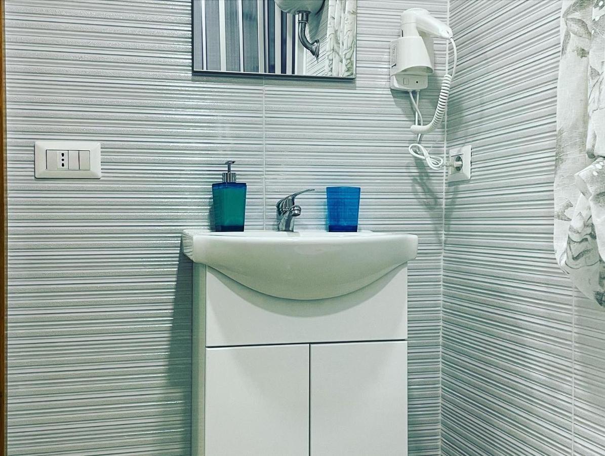 Tutta Nata Storia Apartment เนเปิลส์ ภายนอก รูปภาพ
